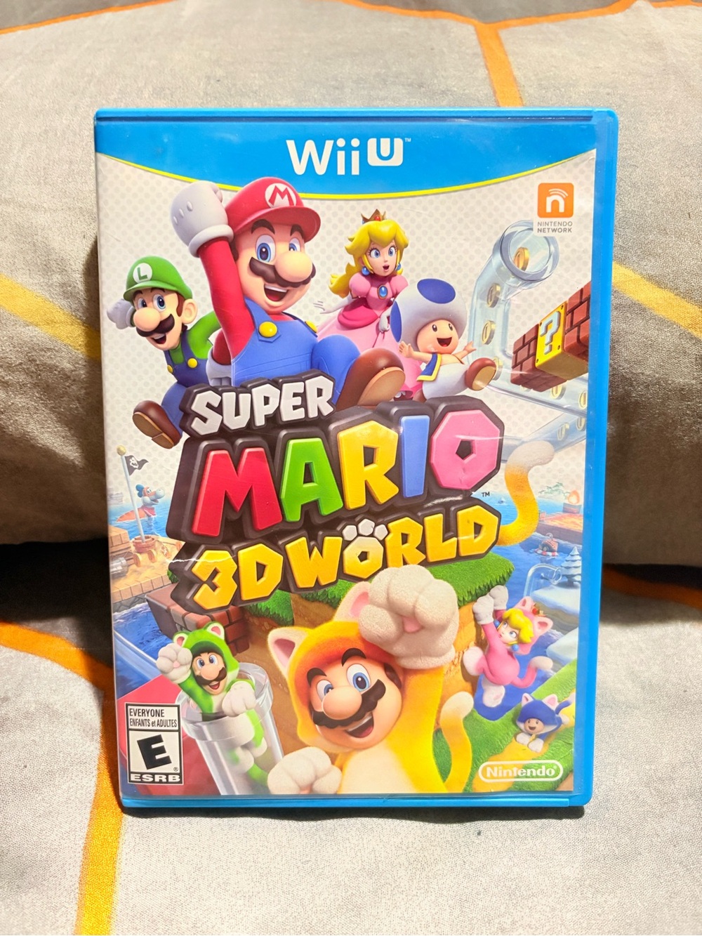 Super Mario 3D World (Nintendo Wii U, 2013)